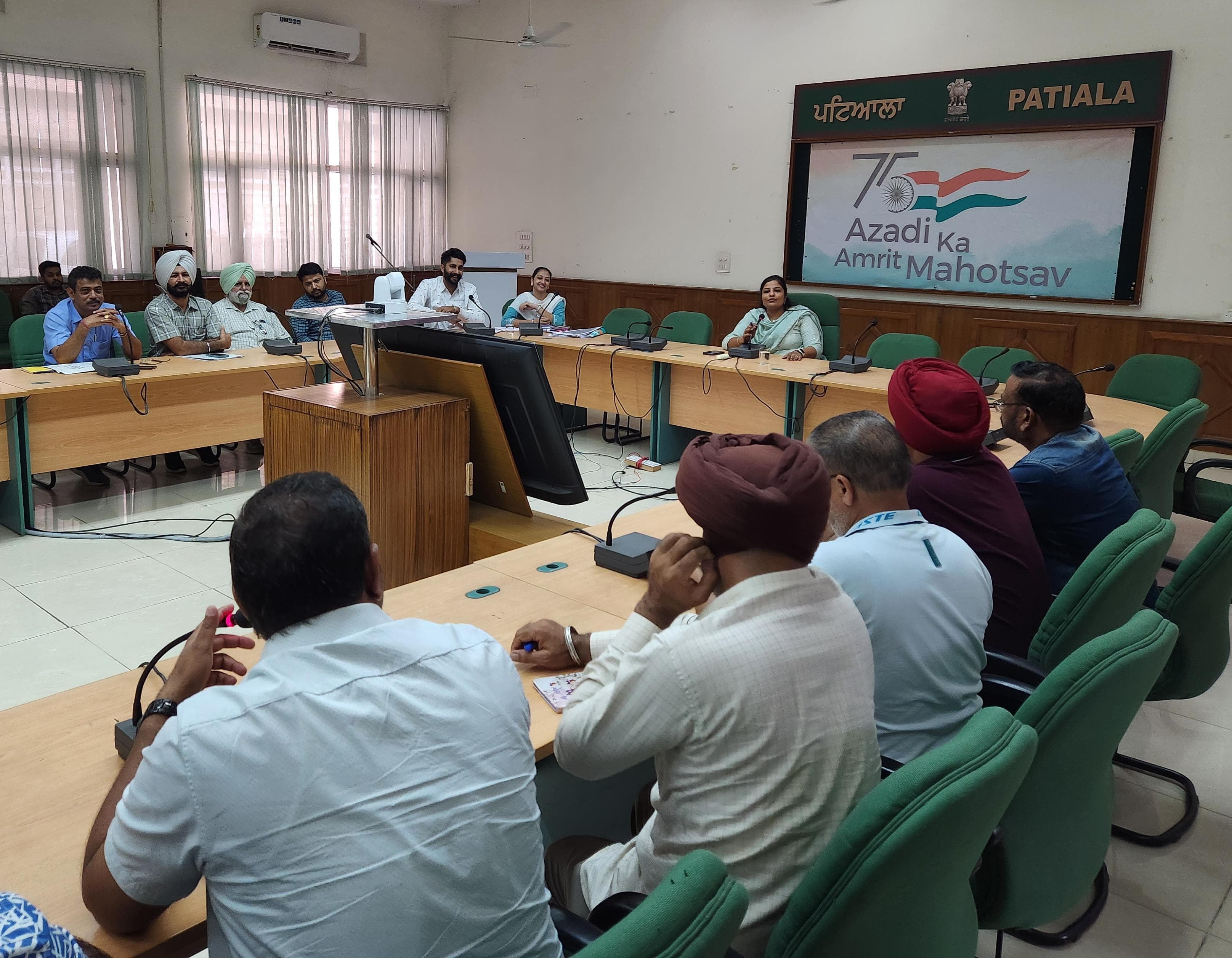 Nodal officers should be posted in villages for the convenience of farmers: Isha Singal